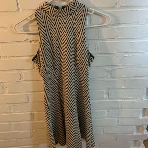 Beautifully cut dress to showcase all your assets